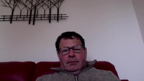 Keith999 online show from April 26, 11:08 am