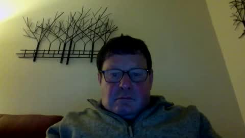 Keith999 online show from November 18, 8:01 pm