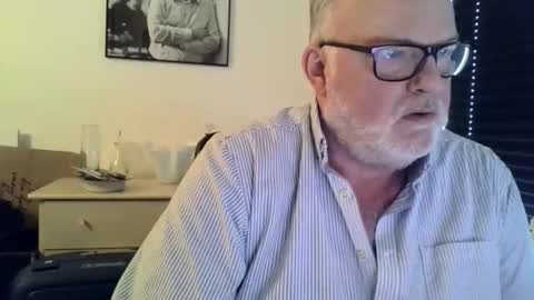 nicexxdane online show from April 19, 7:31 am