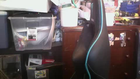 nicholaastavrou19 online show from April 15, 10:54 pm