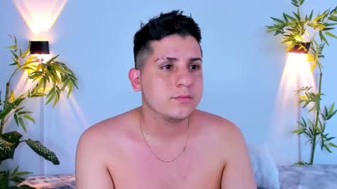 nick23_ online show from December 18, 8:59 pm