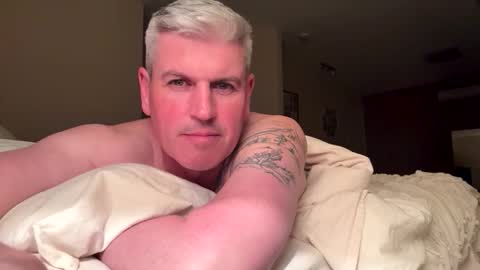 Snapshot of nick578320 chatting on October 7, 2:02 pm nick578320 online show from October 7, 2:02 pm