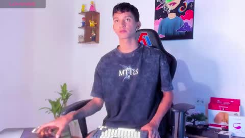 Frank online show from January 24, 9:15 pm