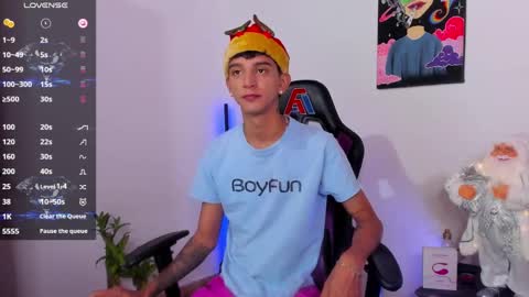 Frank online show from December 18, 11:30 pm