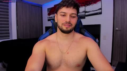 Nick Klaus online show from April 22, 11:01 pm