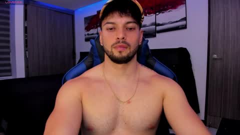 Nick Klaus online show from April 21, 2:51 am