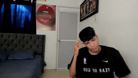 nick_master2 online show from April 22, 6:37 pm