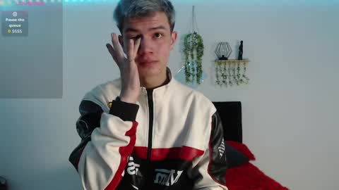 Nick  online show from April 13, 1:37 pm