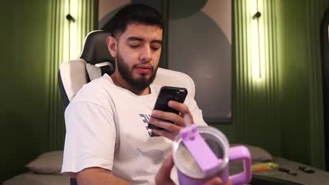 Jhohan online show from October 26, 1:23 pm