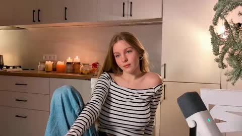 Nicka Cherie online show from January 14, 5:10 pm