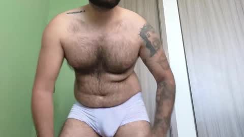 Nicolas              online show from October 17, 9:52 pm