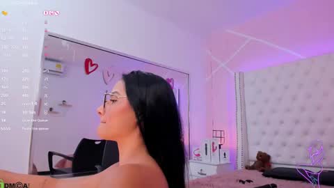 nickky online show from February 26, 2:05 pm