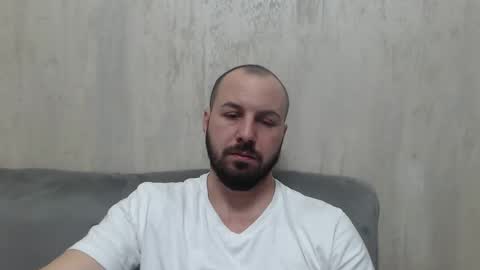 Julian online show from January 22, 10:26 pm