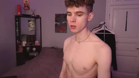 Nicki  Danny online show from November 29, 5:20 pm