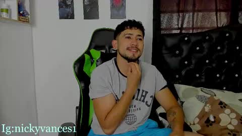 nicky online show from February 27, 3:26 pm