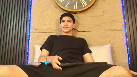 nico_monroet online show from June 4, 10:27 pm