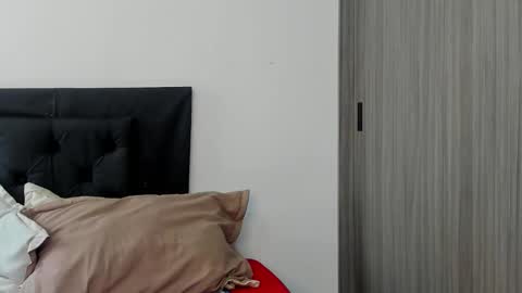 Nicolas y Alex online show from January 7, 2:51 pm