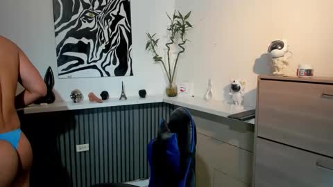 nico_viper online show from December 15, 2:29 am