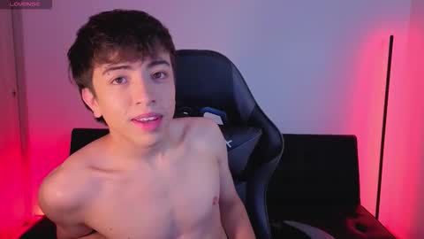 Nicolas online show from November 28, 8:16 pm