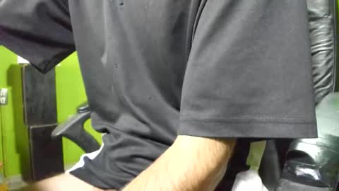 L. Nicolas online show from February 5, 9:35 am