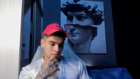 Andres online show from March 25, 4:47 pm