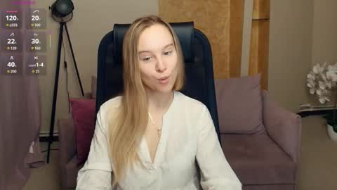 Nicoletta online show from December 18, 7:09 pm