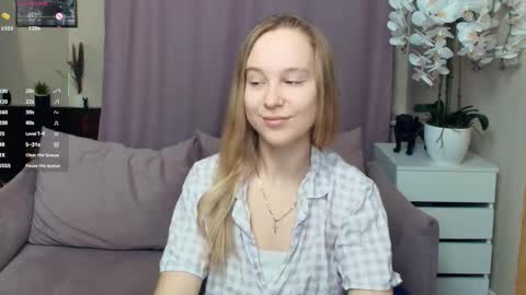 Nicoletta online show from January 18, 8:18 pm