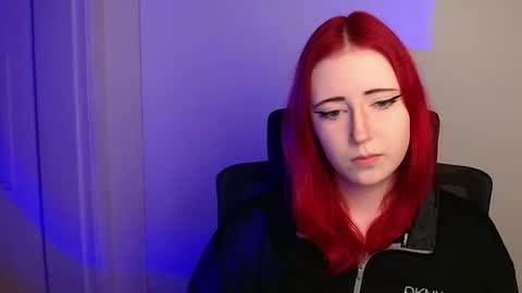 Nicole online show from November 13, 8:28 am