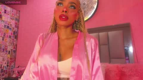 nicole_rosales online show from September 9, 3:06 am