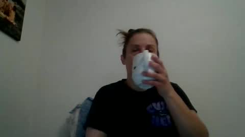 Nicole online show from April 23, 11:40 am