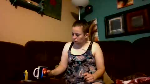 Nicole online show from June 5, 11:37 am