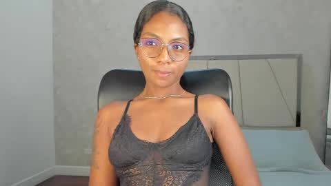 Nicol  online show from April 10, 6:30 am