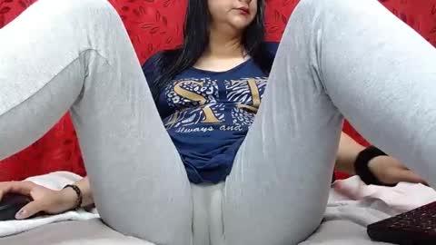 Snapshot of nicolleowens chatting on September 23, 9:32 pm NICOLLE online show from September 23, 9:32 pm