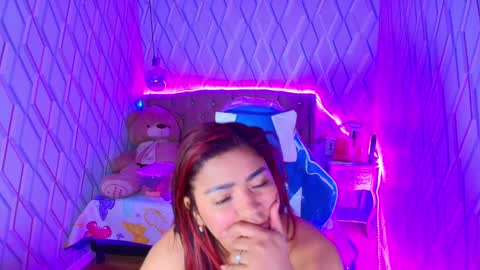 Snapshot of nicolletaylorq chatting on October 7, 4:08 am Nicolle Miley online show from October 7, 4:08 am