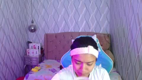 Snapshot of nicolletaylorq chatting on February 16, 2:42 am Nicolle Miley online show from February 16, 2:42 am
