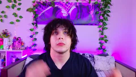 Night angel online show from February 21, 11:57 am