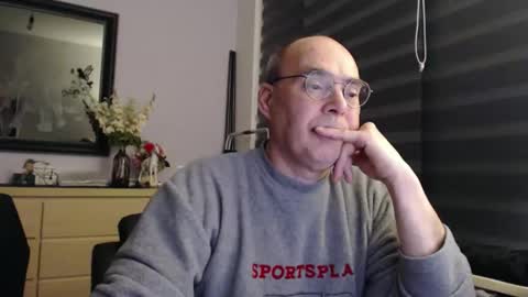 nightkeeper63 online show from February 27, 11:08 pm