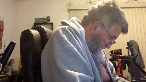 nightmoves1970 online show from September 13, 3:53 am