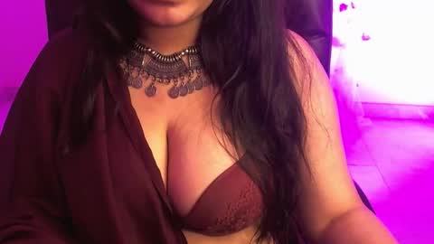 nightqueen107446 online show from November 12, 6:05 am