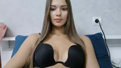 Nika online show from June 3, 5:51 pm