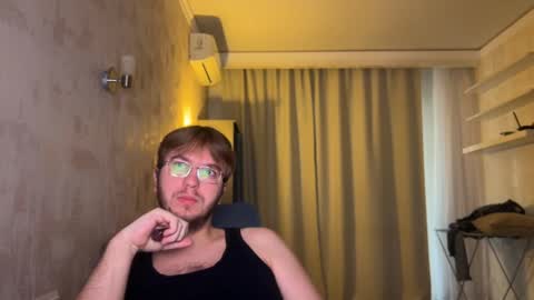 Celine online show from October 31, 6:47 am