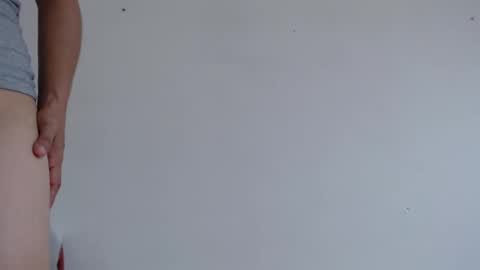 niki_wood_1 online show from September 15, 5:36 pm