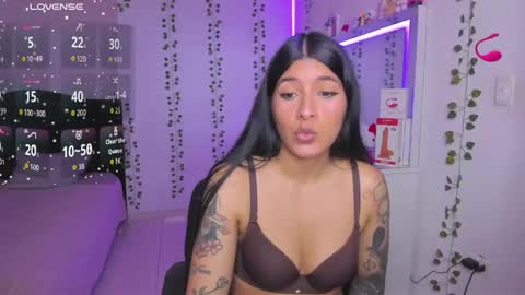 Niki online show from April 19, 6:10 pm