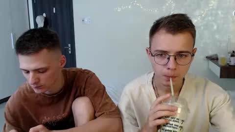 nikikerry_cum_ online show from June 11, 4:43 am
