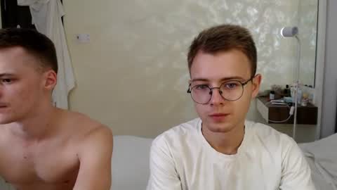 nikikerry_cum_ online show from June 20, 12:33 pm