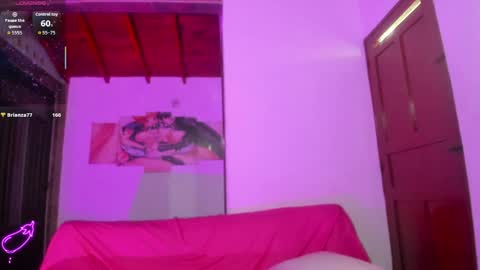 nikki_uwu online show from April 13, 8:46 pm