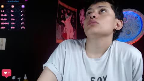 Nikky online show from June 2, 1:02 pm