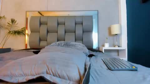 Niko Kael online show from March 3, 7:26 am