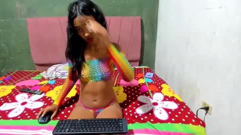 nikol_couple online show from June 5, 4:08 am