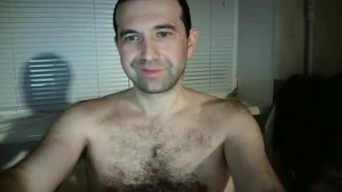 nikolas_vaz online show from December 17, 9:32 pm